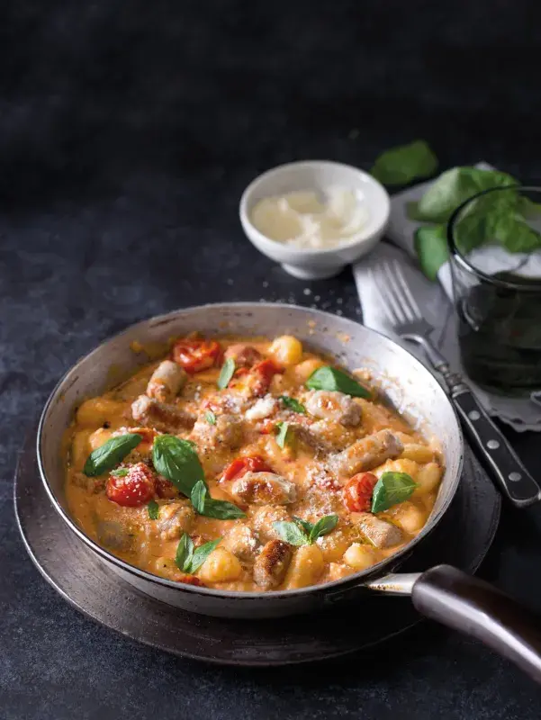 Smetanové noky s klobáskou