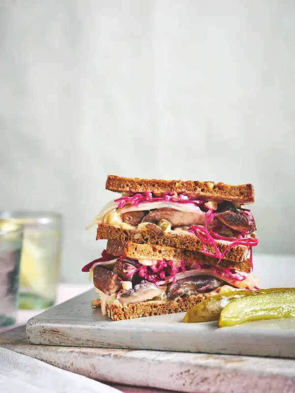 Vegetariánský Reuben sendvič