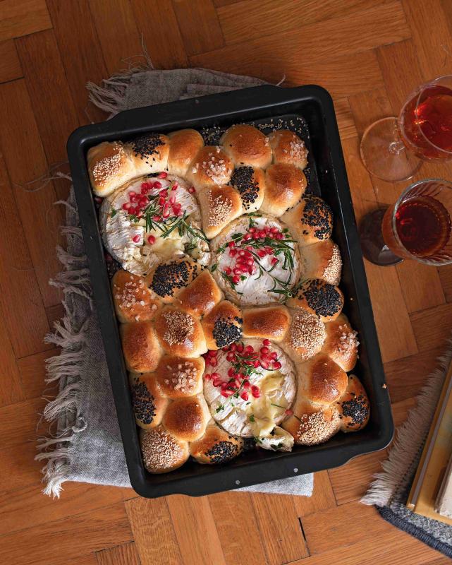 Zapečený camembert s banketkami