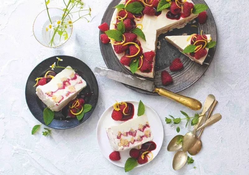 Zmrzlinový malinovo-citronový dort