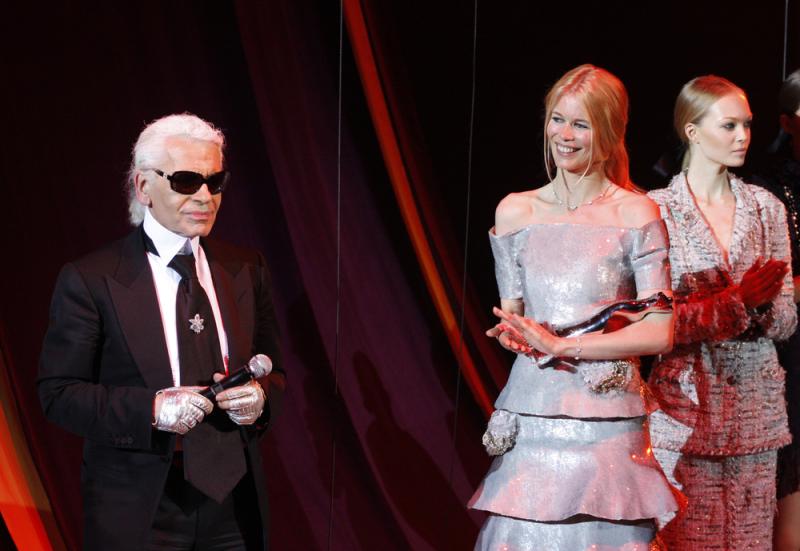 Claudia Schiffer a Carl Lagerfled v roce 2008