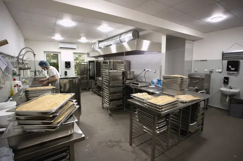 Výroba se profesionalizuje, standardizuje, certifikuje...