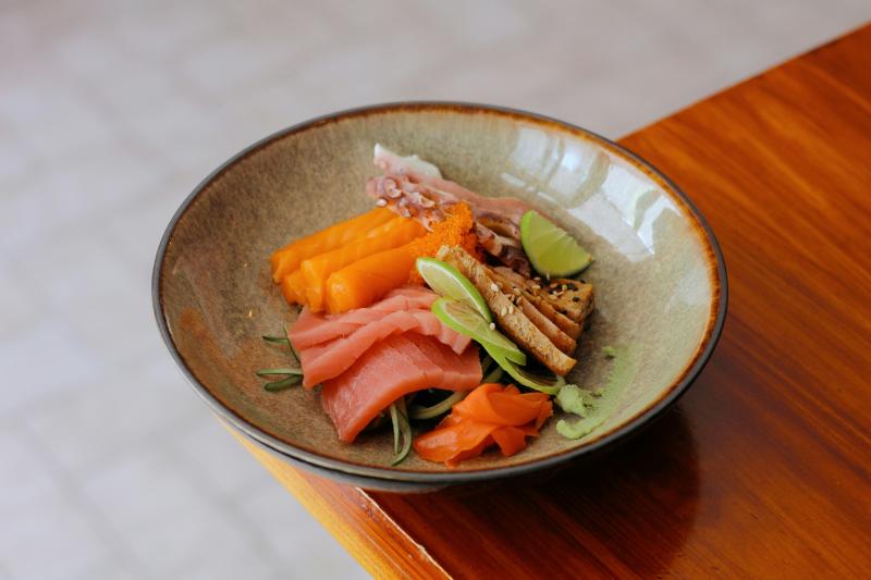 Sashimi sushi