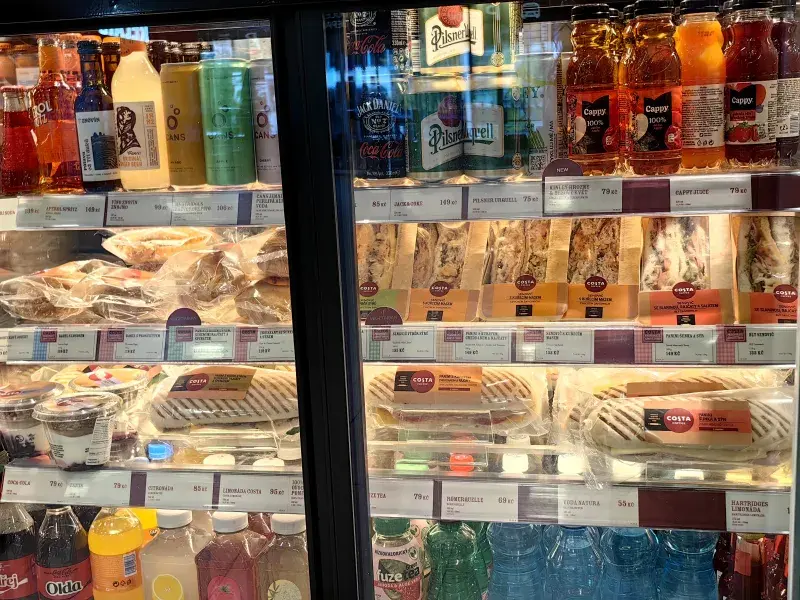 Costa coffee terminál 2 