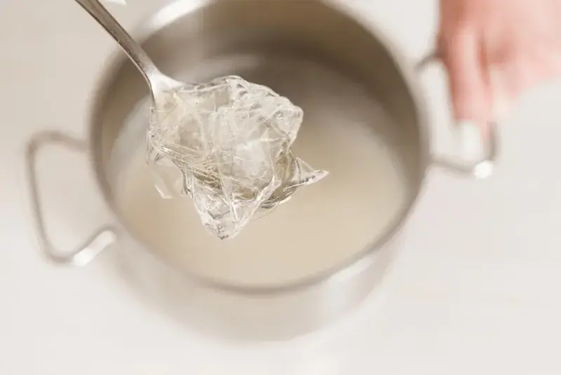 Hydratovaná (nabotnalá) plátková želatina