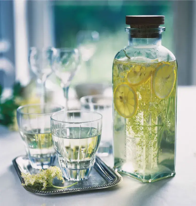 Sirup z bezinkových květů