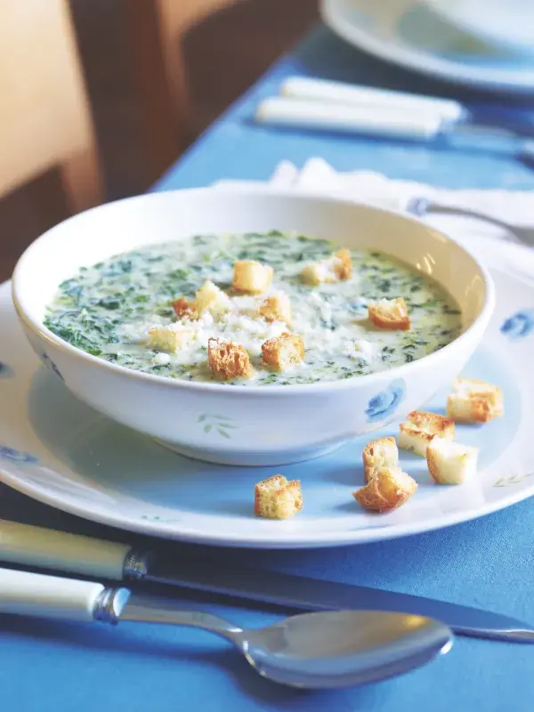 Špenátová polévka s krutony