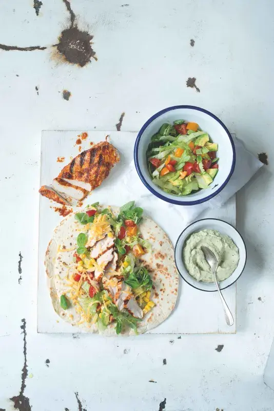 Tortilla s pikantním kuřetem