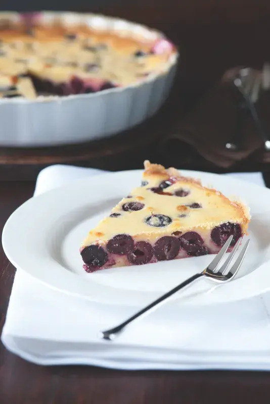 Třešňový clafoutis