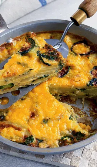 Frittata s cuketou a bramborami