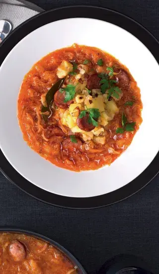 Zelňačka se šťouchanými bramborami