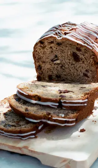 Banánový chlebíček s podmáslím