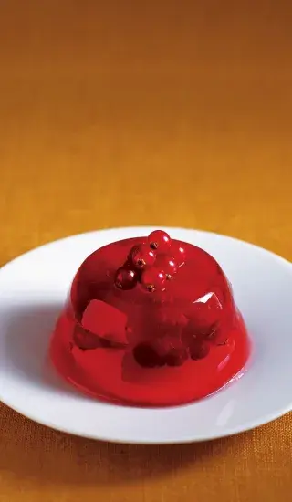 Šampaňské želé s rybízem