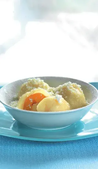 Tvarohové knedlíky s meruňkami