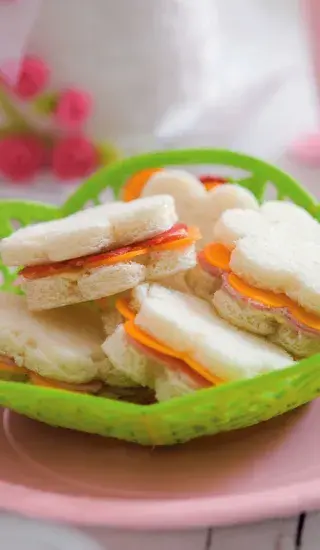 Kytičkové sendviče