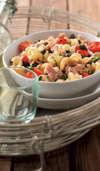 Tuňákové těstoviny s kapary