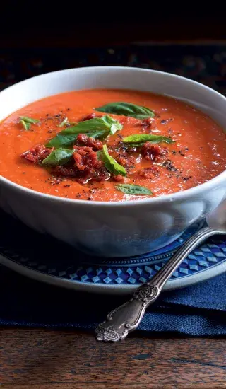 Toskánská rajčatovo-chlebová polévka