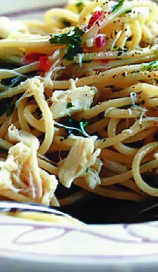 Těstoviny s krabím masem