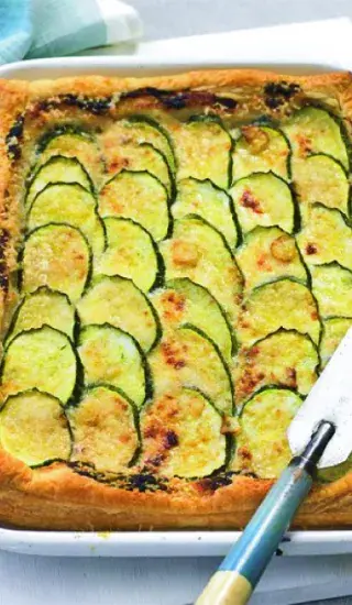 Cuketový koláč z listového těsta