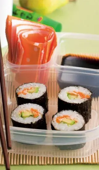 Lososové suši do krabičky