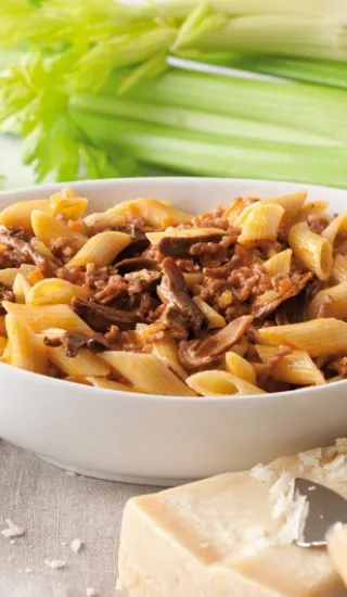 Pennette rigate s telecím ragú