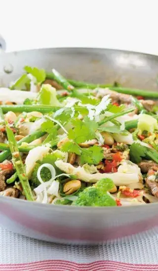 Vepřová pánvička s arašídy