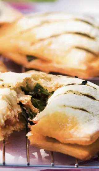 Pikantní plněná calzone