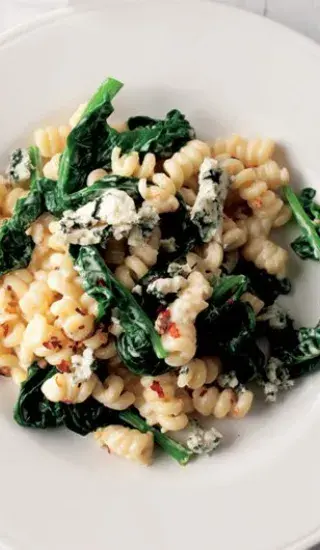 Fusilli se špenátem a chilli