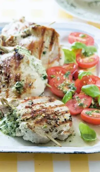 Kotlety plněné pestem