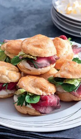 Miniburgery s rostbífem