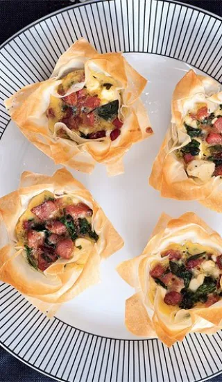 Košíčky s debrecínkou