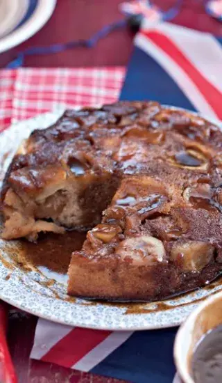 Obrácený jablečný koláč