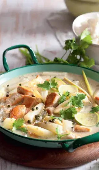 Thajské karí s chřestem