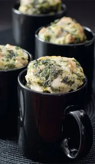 Hrnkové špenátové knedlíky