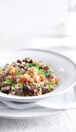 Jehněčí pilaf s cizrnou