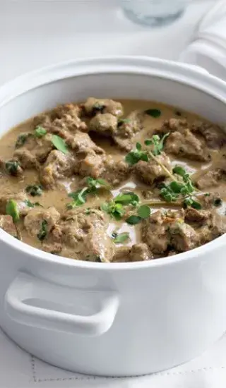 Jehněčí kýta na majoránce