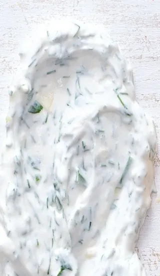 Jogurtovobylinková pomazánka