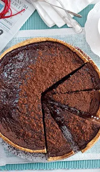 Čokoládový dort se sušenými švestkami (torta nera)