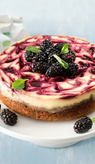Ostružinový cheesecake s Lučinou