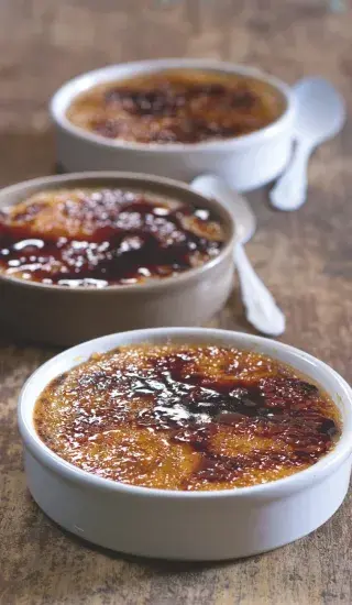 Vánoční crème brûlée