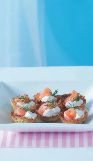 Bramborové košíčky s lososem