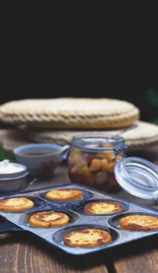 Bramborové koláčky s hruškovým čatní