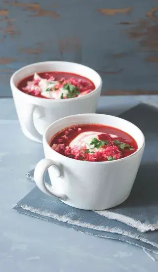Červenořepná polévka s rajčaty
