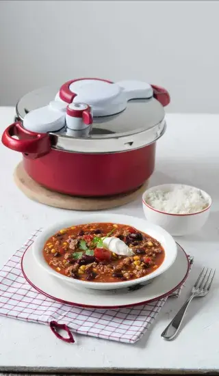 Krůtí chilli s kukuřicí