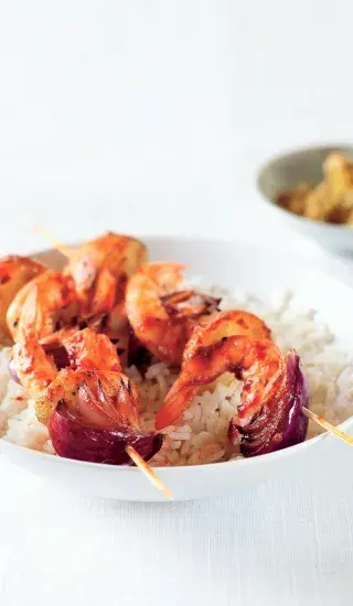 Špízy chilli krevety, brambory