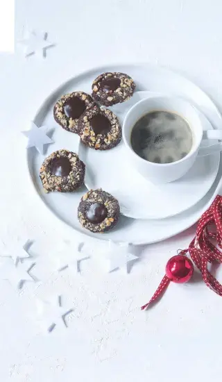 Čokoládové knoflíky s lískovými oříšky