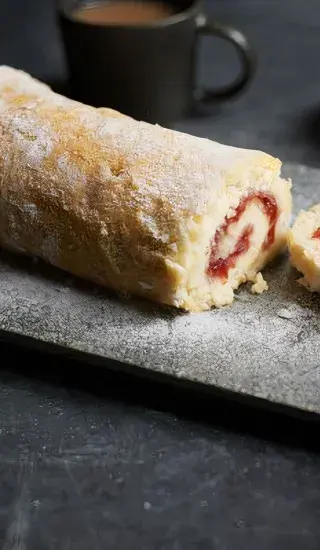 Jednoduchá piškotová roláda