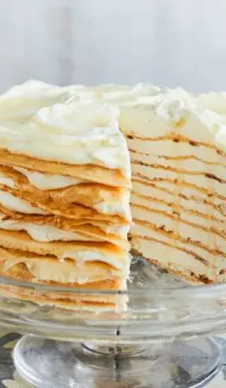 Citrónový palačinkový dort