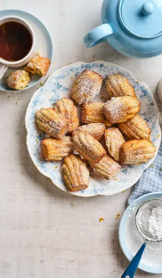 Jogurtové madlenky s čajem Earl grey