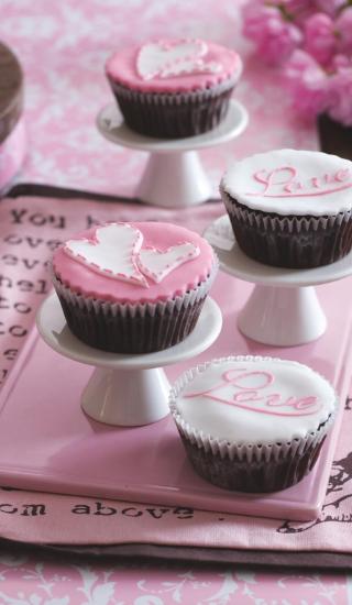 Cupcaky s fondánem